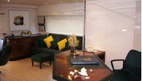 LADYSHIP -  Skylounge